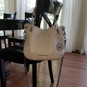 100% Authentic Michael Kors Handbag/Crossbody